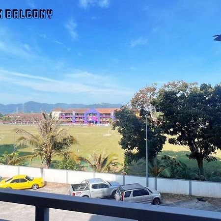 Homestay Pangsapuri Samudera Seri Manjung Lumut Экстерьер фото